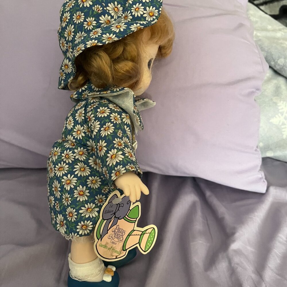 Vintage Precious Moments Doll - Picture 2 of 5